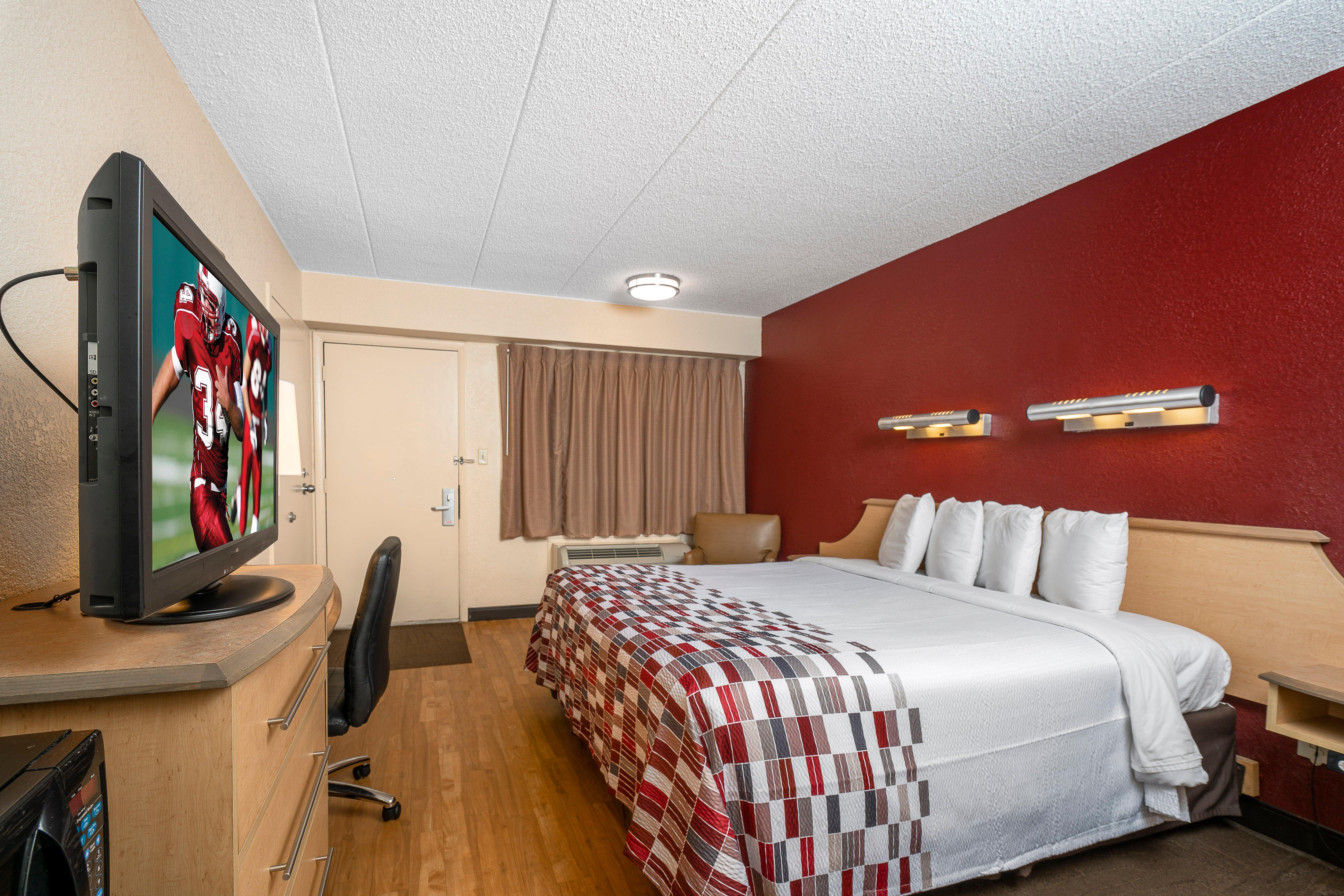Red Roof Inn Philadelphia - Oxford Valley Лангхорн Экстерьер фото