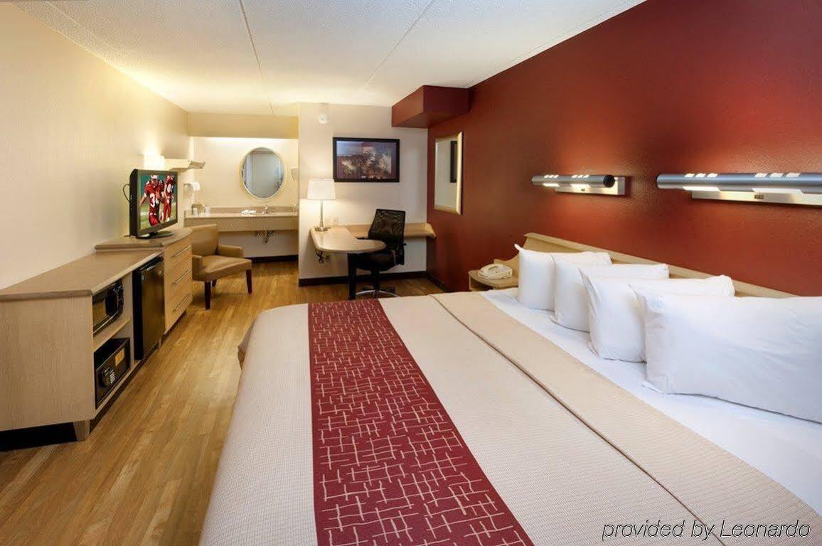 Red Roof Inn Philadelphia - Oxford Valley Лангхорн Экстерьер фото